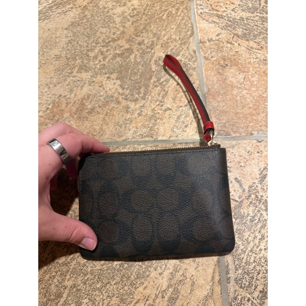 Coach Corner Zip‎ Wristlet Signature Canvas Brown Red Varsity Stripe 58035 NWT - Picture 2 of 4